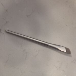 FREE ADD ON: REM Beauty Concealer Brush